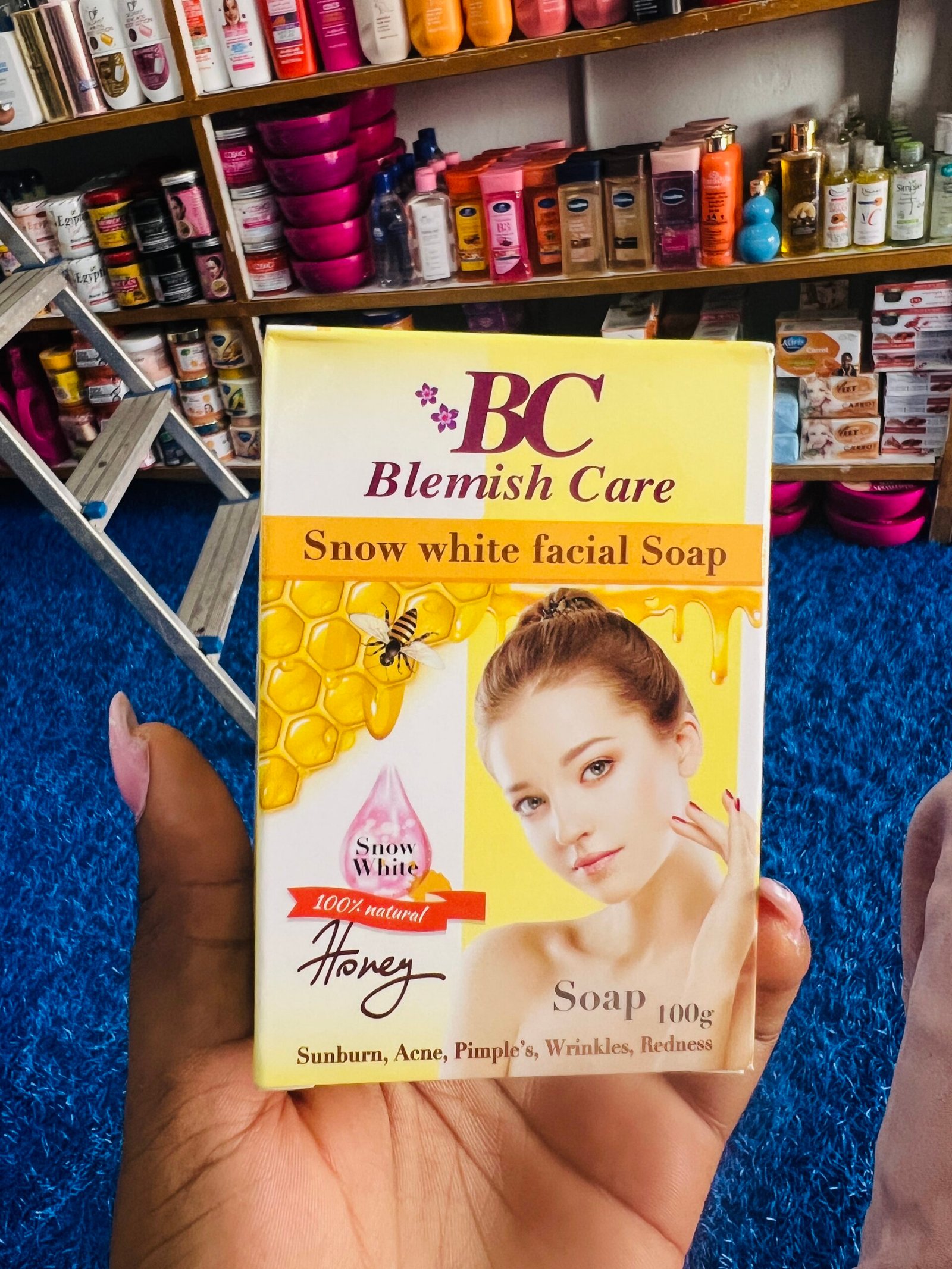 Blemish care Snow White facial soap