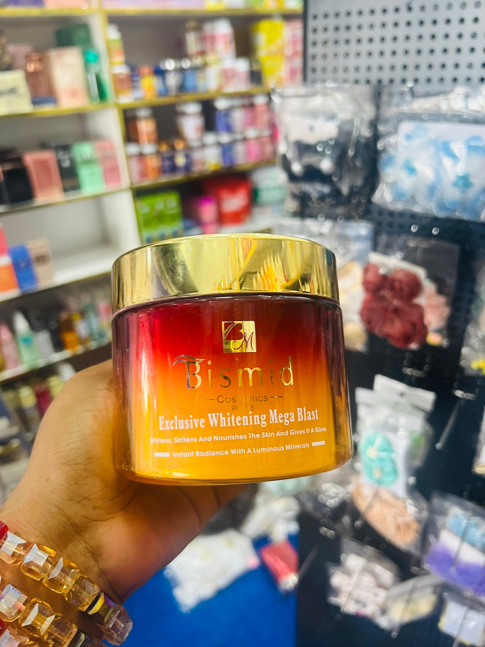 Bismid exclusive lightening mega blast cream