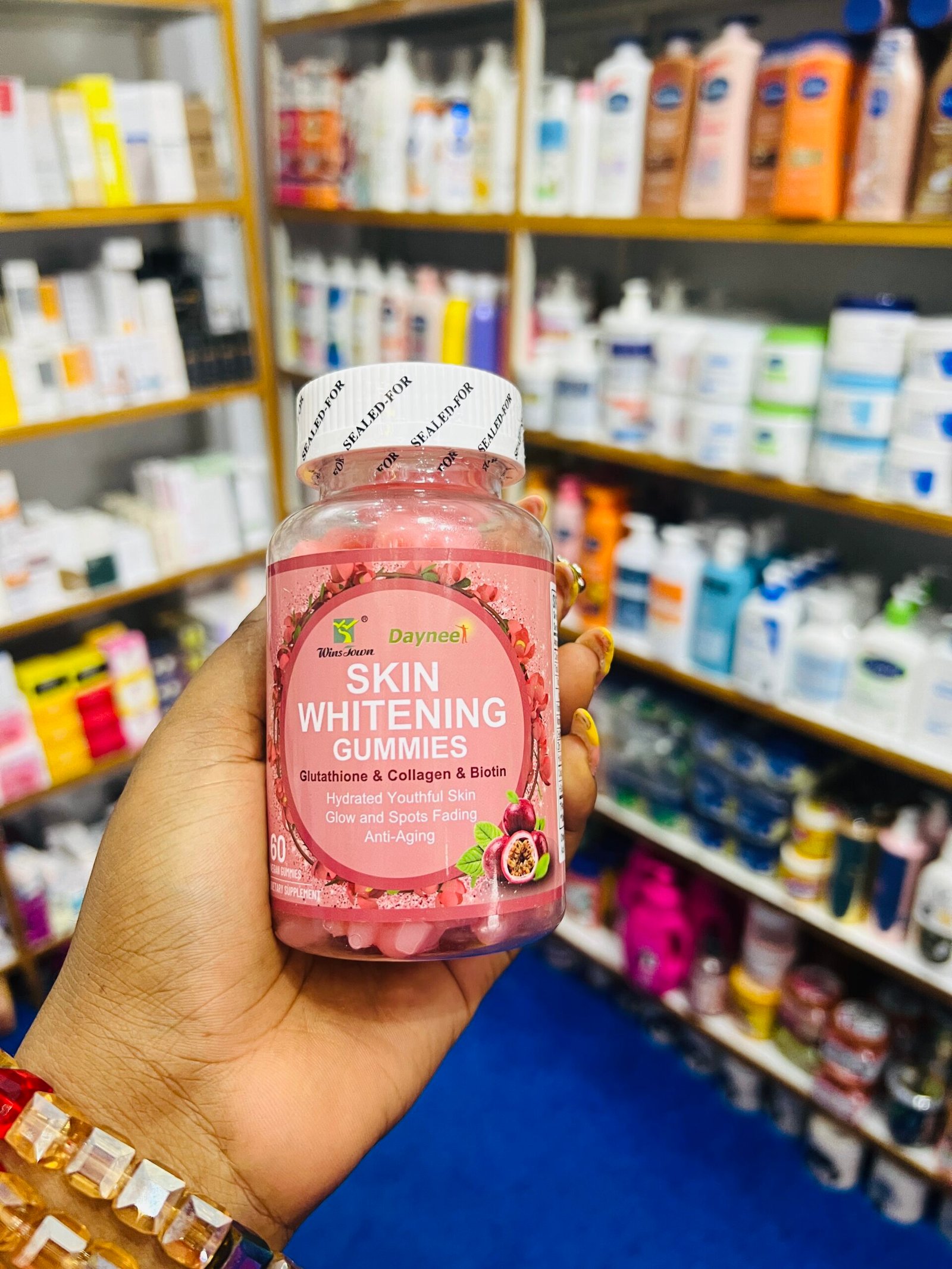 Daynee skin whitening gummy