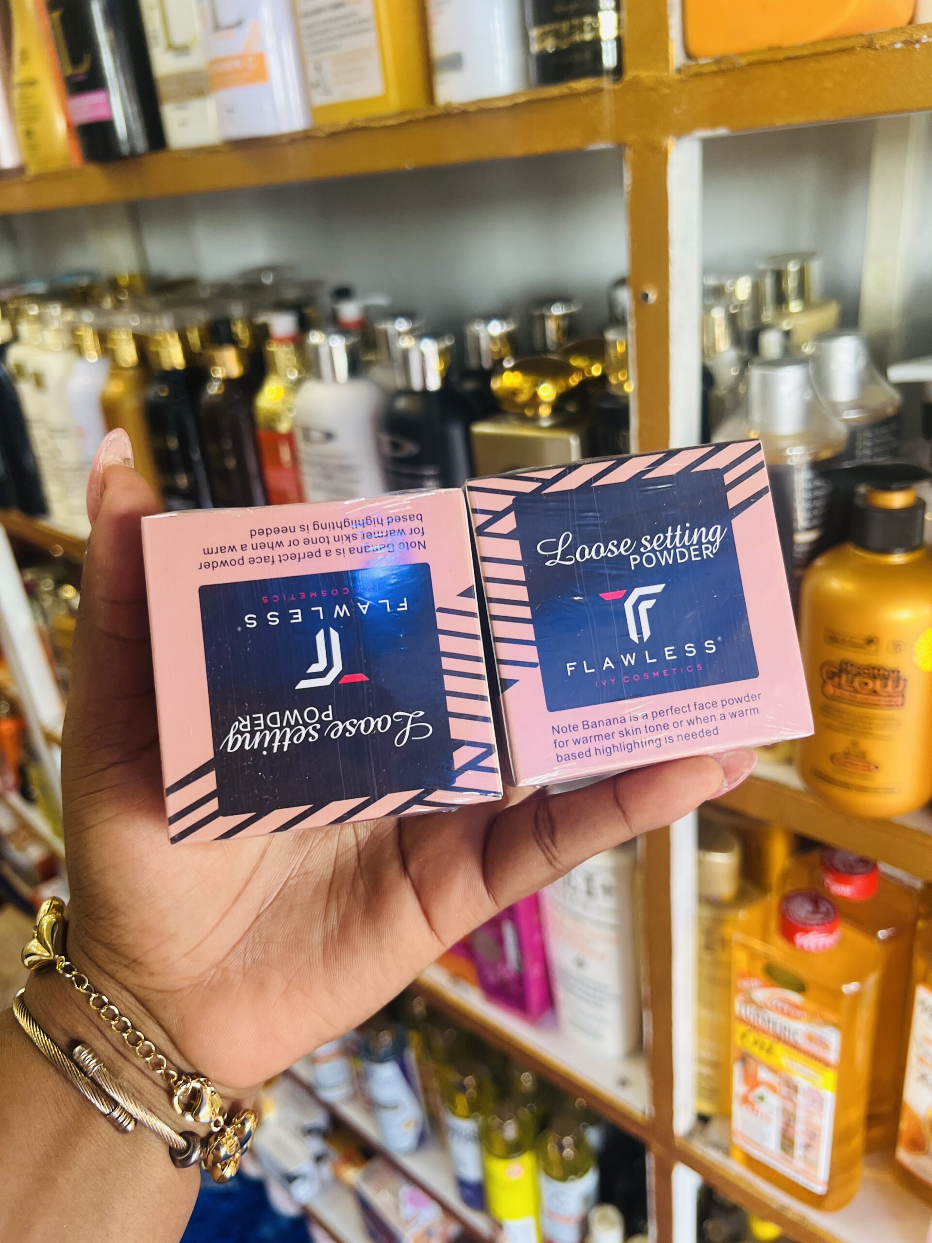 Flawless ivy setting powder