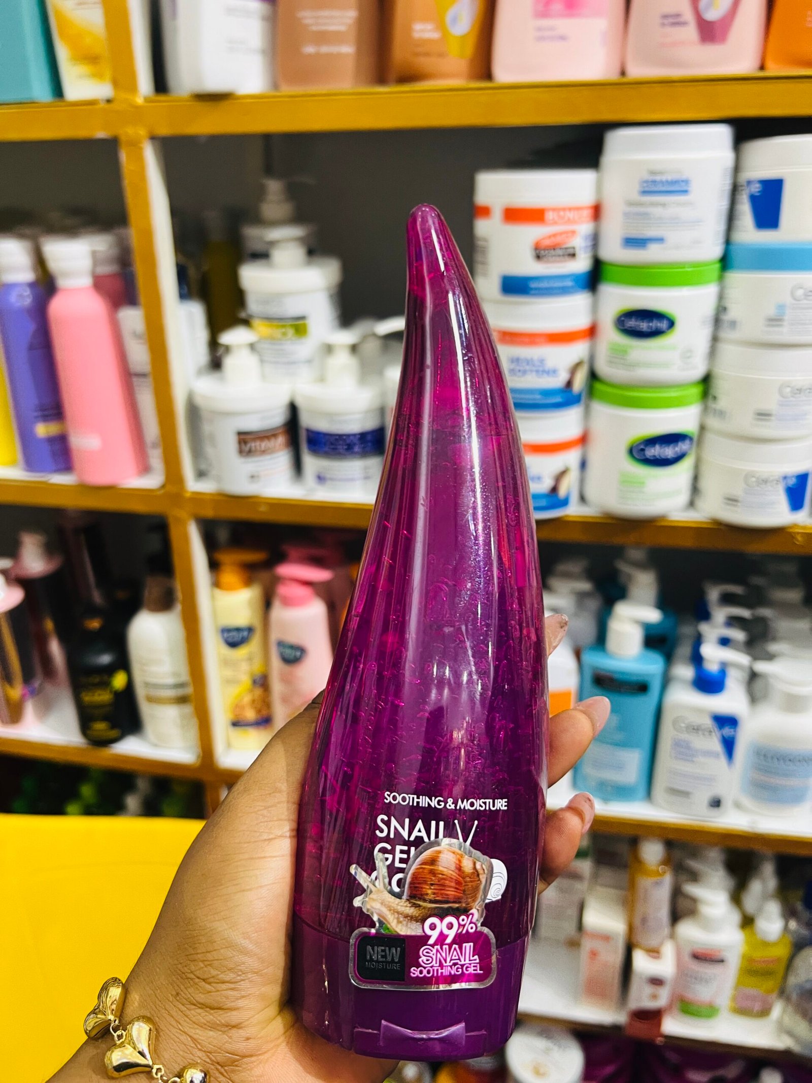 Snail soothing gel